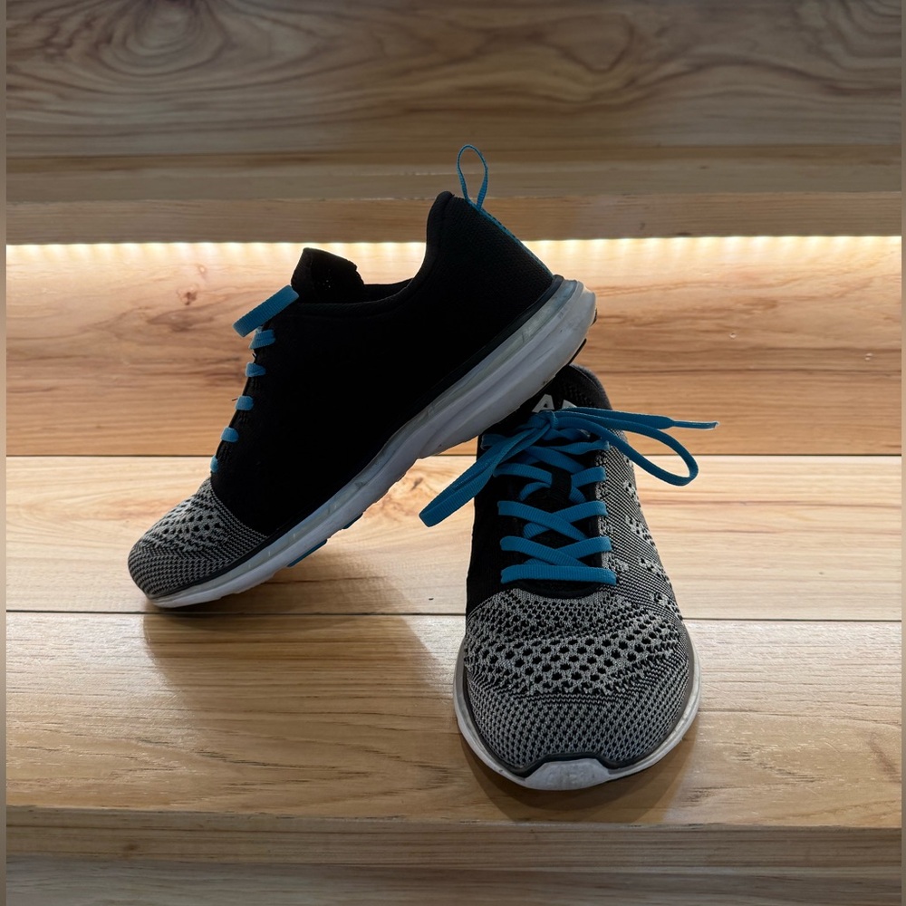 APL Techloom Pro Running Shoe